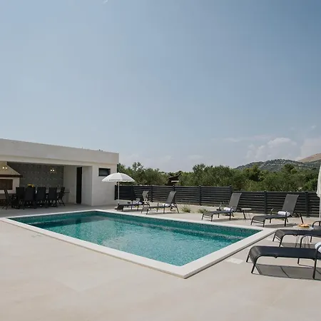 Villa Oliva